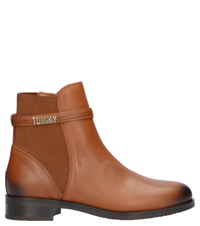 Tommy Hilfiger Enkellaars <span>FW0FW05155 GOW</span> FW0FW05155 GOW cognac - www.bremmerschoenen.pro - Bremmer Schoenen