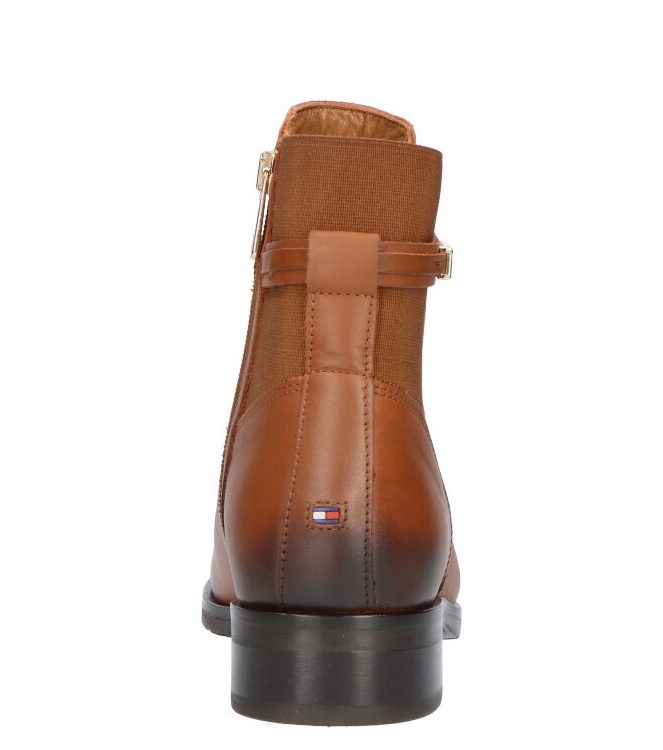 Tommy Hilfiger Enkellaars <span>FW0FW05155 GOW</span> FW0FW05155 GOW cognac - www.bremmerschoenen.pro - Bremmer Schoenen