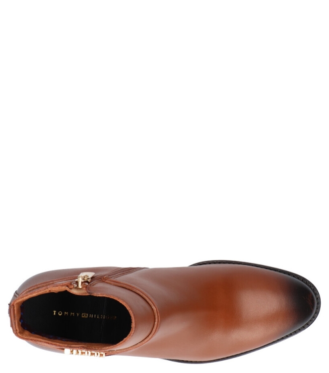 Tommy Hilfiger Enkellaars <span>FW0FW05196 GOW</span> FW0FW05196 GOW cognac - www.bremmerschoenen.pro - Bremmer Schoenen
