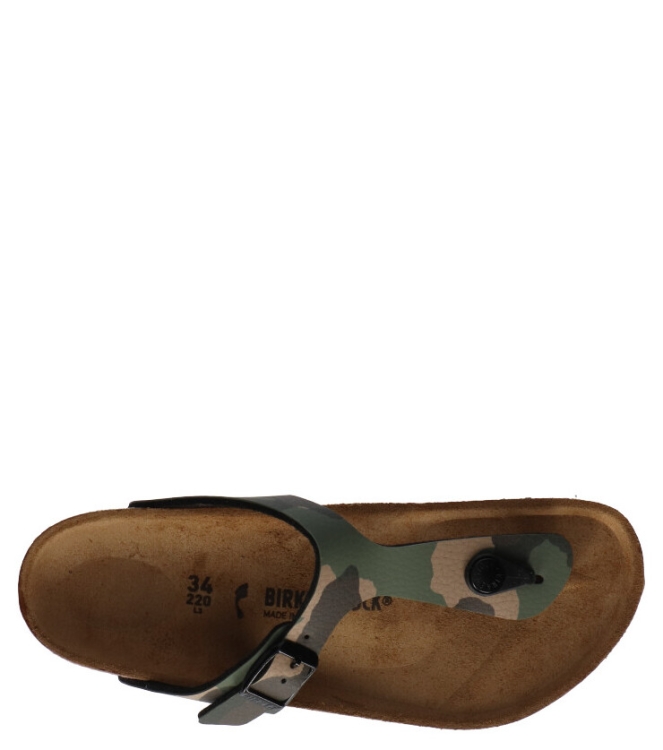 Birkenstock Birkenstock slipper <span>1019339 Gizeh Kids BF</span> Khaki Camo Desert Soil Birkenstock slipper <span>1019339 Gizeh Kids BF</span> 1019339 Gizeh Kids BF groen - www.bremmerschoenen.pro - Bremmer Schoenen