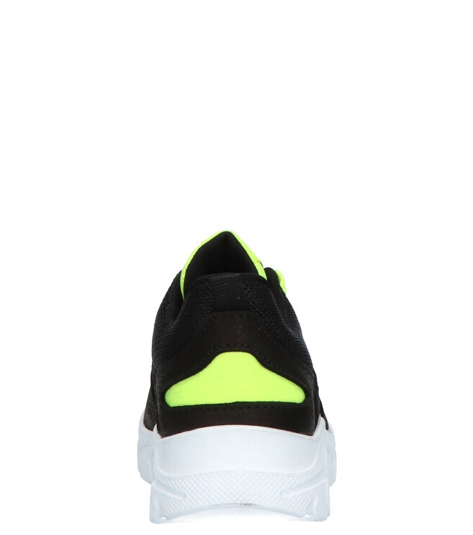Track Style sneaker <span>321375 189</span> 321375 189 zwart - www.bremmerschoenen.pro - Bremmer Schoenen