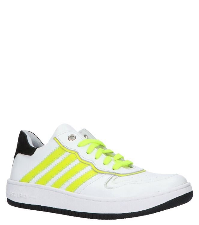 Track Style sneaker <span>321365 600</span> 321365 600 wit - www.bremmerschoenen.pro - Bremmer Schoenen