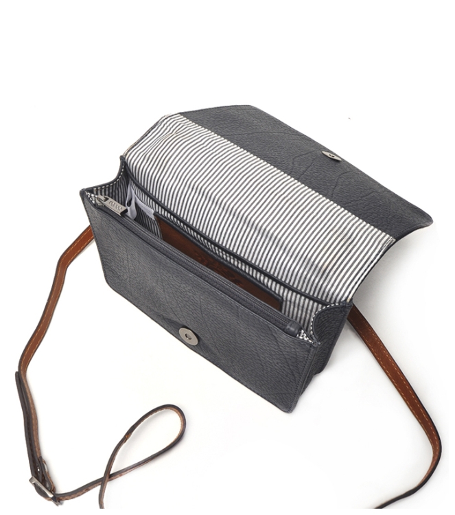 Berba Kleptas <span>125-039-07</span> 125-039-07 blauw - www.bremmerschoenen.pro - Bremmer Schoenen
