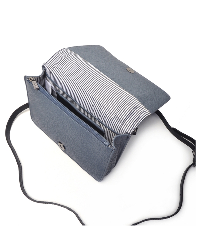 Berba Kleptas <span>125-039-08</span> 125-039-08 blauw - www.bremmerschoenen.pro - Bremmer Schoenen