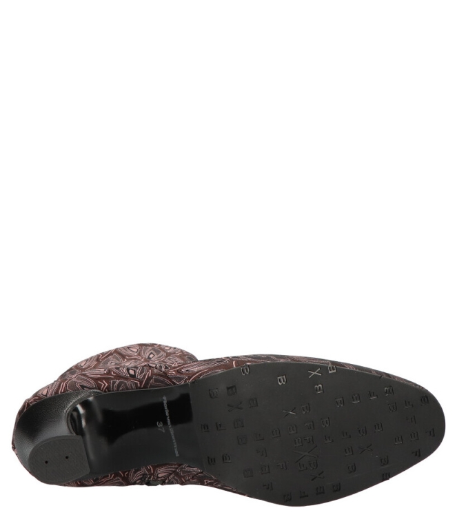 Floris van Bommel enkellaarsje <span>Sassi  01.06 SFW-50043 21-01</span> Sassi  01.06 SFW-50043 21-01 bruin - www.bremmerschoenen.pro - Bremmer Schoenen