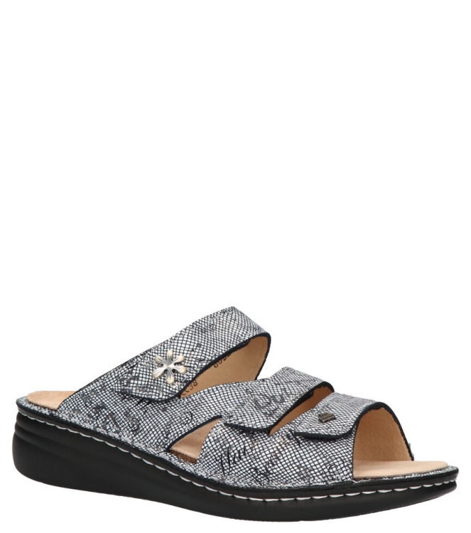 Finn Comfort Finn Comfort slipper <span>2640 732241 Grenada</span> blue Finn Comfort slipper <span>2640 732241 Grenada</span> 2640 732241 Grenada blauw - www.bremmerschoenen.pro - Bremmer Schoenen