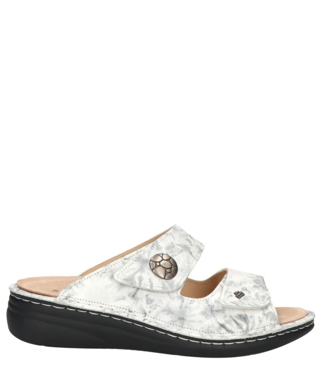 Finn Comfort Finn Comfort slipper <span>2642 791218 Moorea</span> grey Finn Comfort slipper <span>2642 791218 Moorea</span> 2642 791218 Moorea grijs - www.bremmerschoenen.pro - Bremmer Schoenen