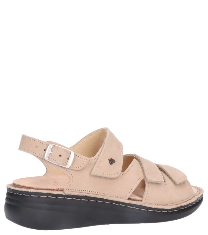 Finn Comfort sandaal <span>2643 007081 Praia</span> 2643 007081 Praia beige - www.bremmerschoenen.pro - Bremmer Schoenen
