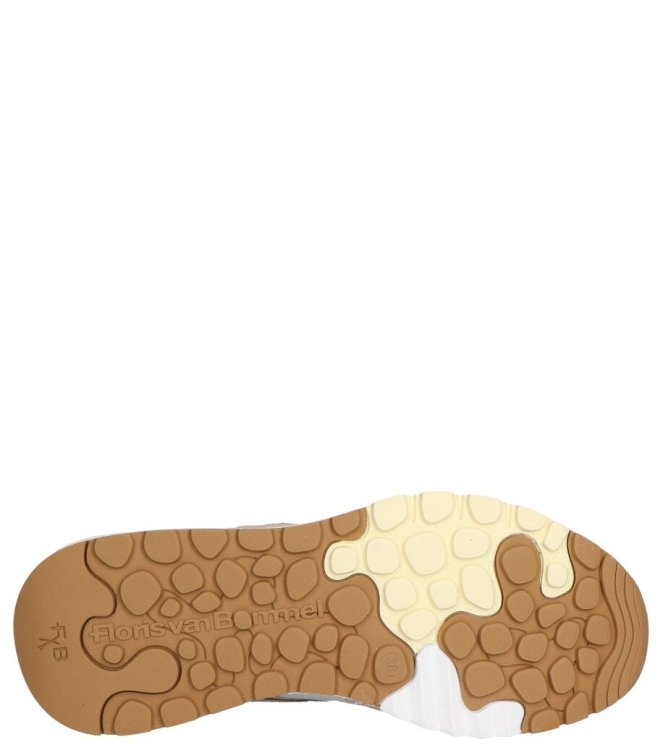 Floris van Bommel sneaker <span>SFW-10164 34-01 Treni 02.00</span> SFW-10164 34-01 Treni 02.00 beige - www.bremmerschoenen.pro - Bremmer Schoenen