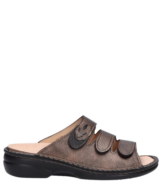 Finn Comfort slipper <span>2554 902981 Kos</span> 2554 902981 Kos brons - www.bremmerschoenen.pro - Bremmer Schoenen