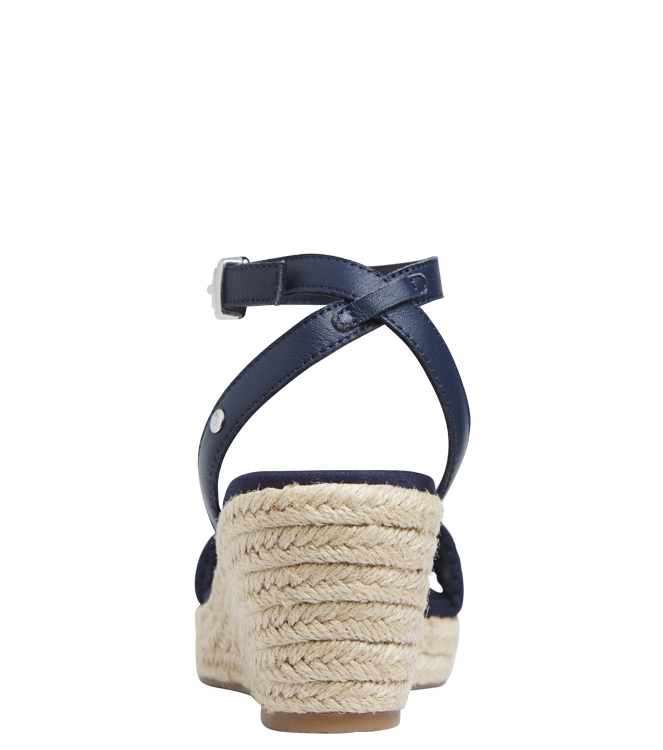 Tommy Hilfiger sandaal <span>FW0FW04934 DB9</span> FW0FW04934 DB9 blauw - www.bremmerschoenen.pro - Bremmer Schoenen